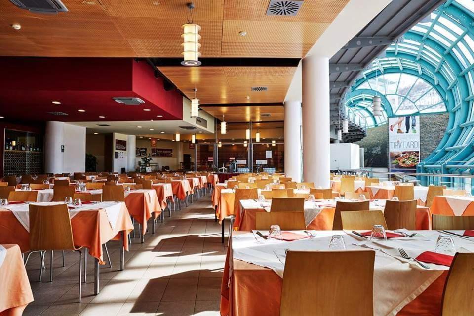 46 Vale C'E' Al Villaggio Olimpico Di Sestriere Luaran gambar