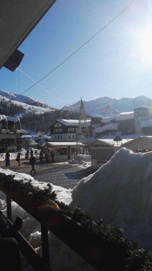 46 Vale C'E' Al Villaggio Olimpico Di Sestriere Luaran gambar
